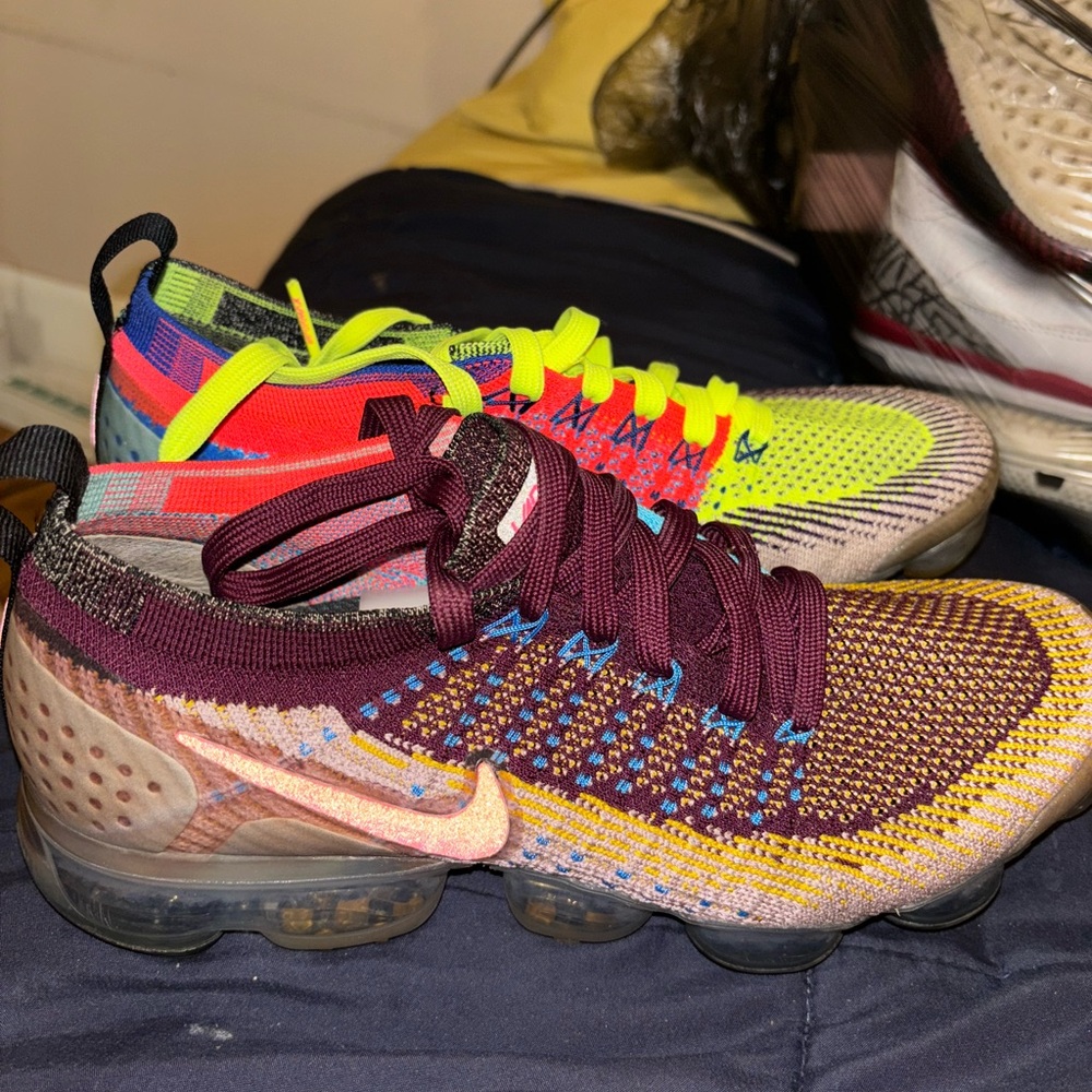 Nike Air Vapormax Flyknit 2 Random